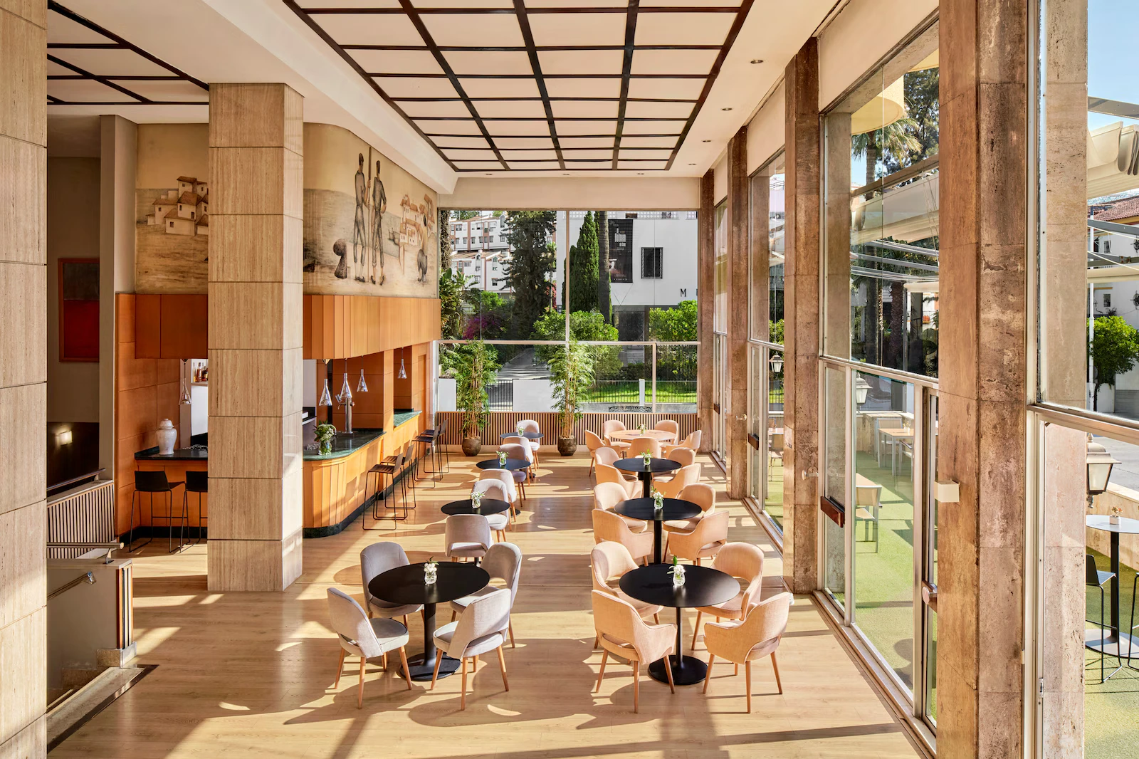 NH_Luz_Huelva_Bar_Restaurant_City_View_Natural_Light_Tables_Chairs_Overview_Horizontal_Shoot