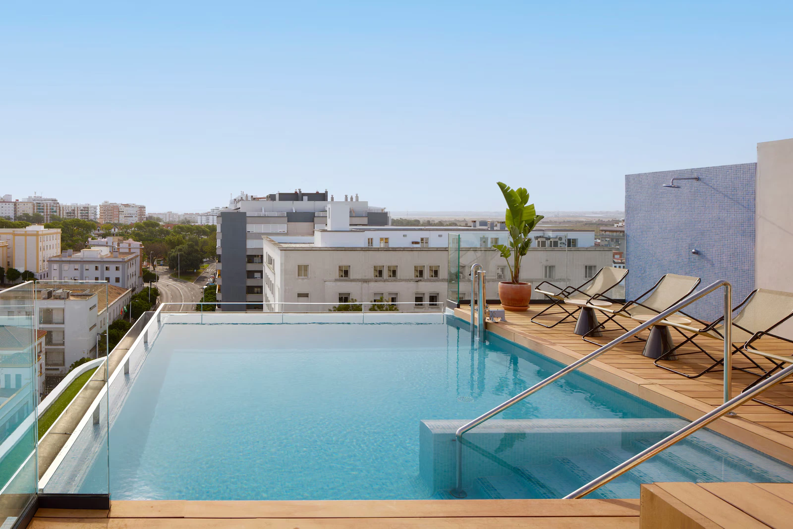 NH_Luz_Huelva_Hotel_facilities_swimming_pool_exterior_rooftop